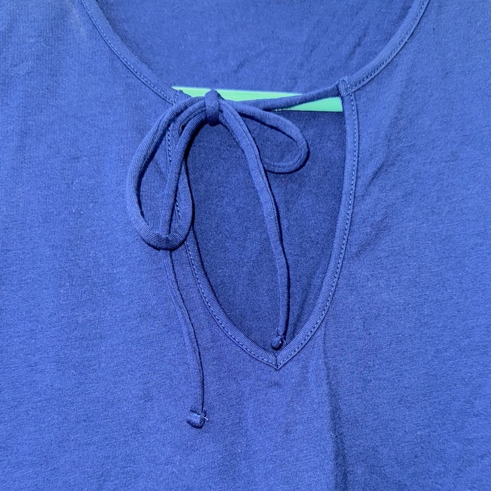 Guess Blue Tie Front Fitted Bodysuit with Cap Sleeves - Picture 2 of 6